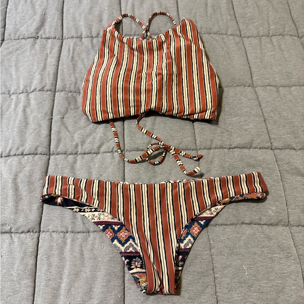 Billabong Rust Red and Cream Striped Reversible Tribal Print Bikini Set